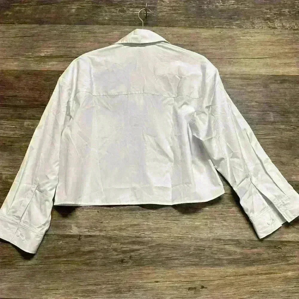 Madewell Straight Hem Women’s White Button-Up Cropped Shirt - Picture 7 of 9